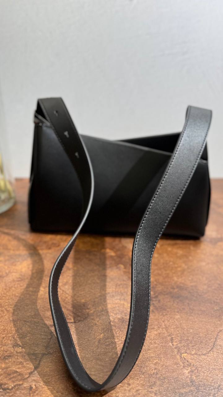 AVA — Handbag Geometry of Elegance