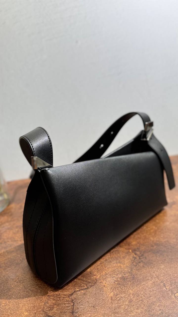 AVA — Handbag Geometry of Elegance