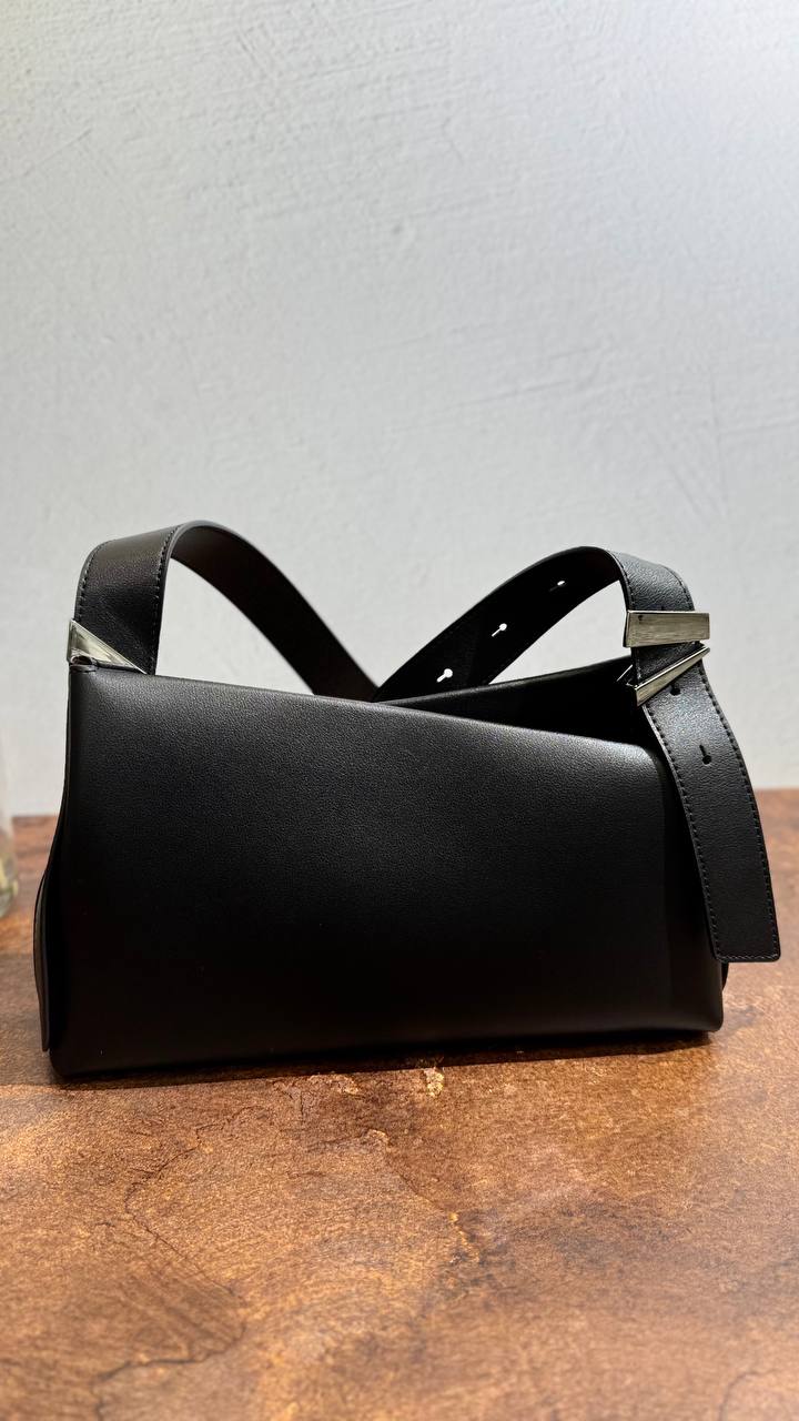 AVA — Handbag Geometry of Elegance