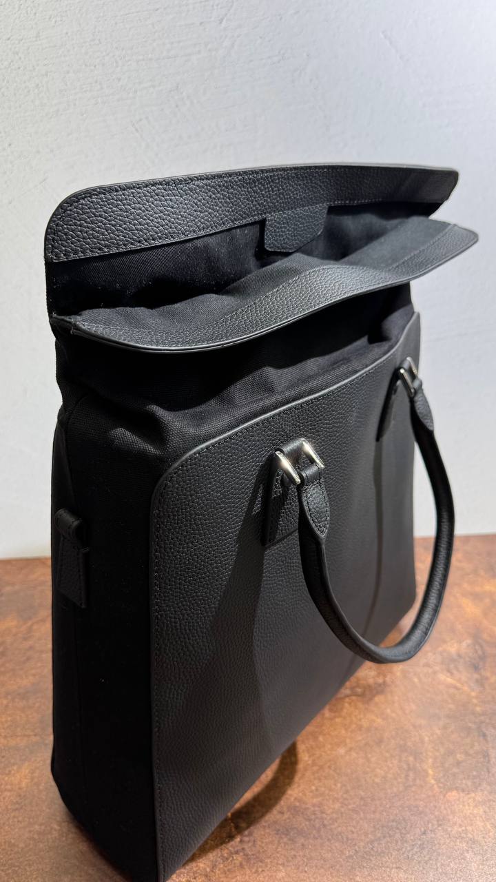 URBAN CODE — Executive Leather Laptop Tote