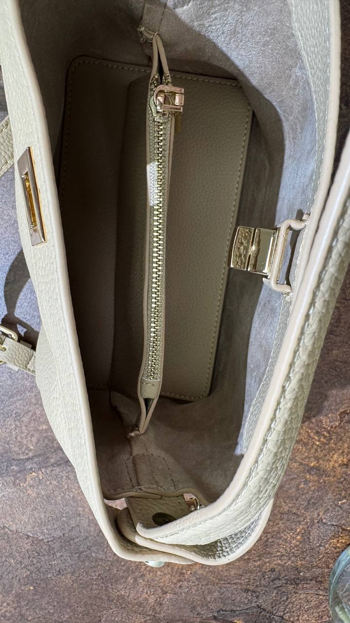 Urban Grace | Genuine Leather Bag with Leather Interior