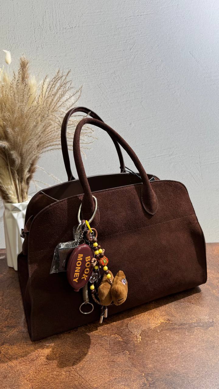 Velour Elegance – The Ultimate Italian Suede Handbag