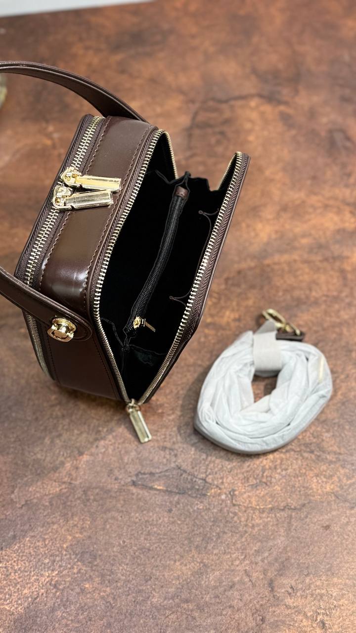 Elegant Genuine Leather Bag