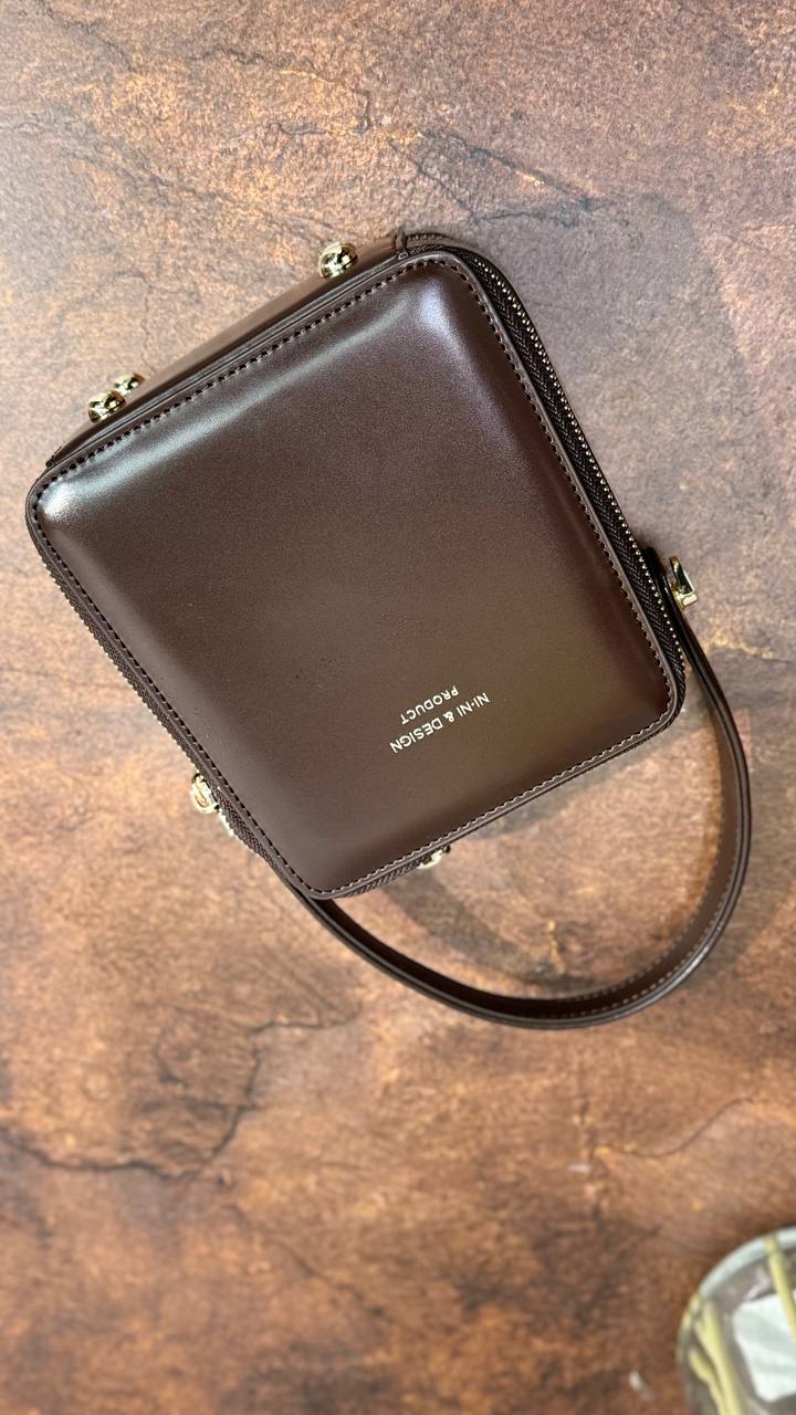 Elegant Genuine Leather Bag