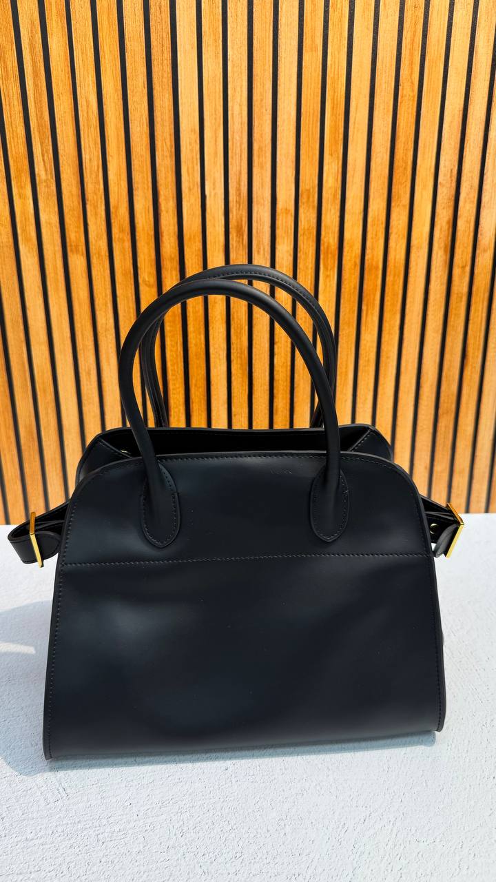 Savona – A Genuine Leather Bag That Embodies Style and Status