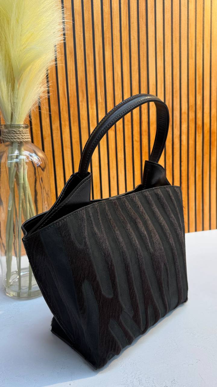 Bellissima Forma — Italian Elegance in Every Curve. Italy