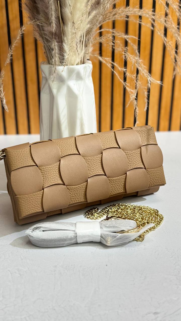 Arte Tessuto — Classic Genuine Leather Bags with Dual Straps and Card Organizer