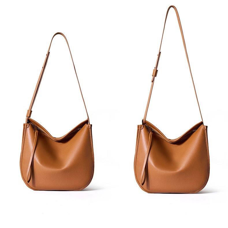 “Eleganza Minimalista” — leather bag for a modern style