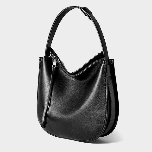 “Eleganza Minimalista” — leather bag for a modern style