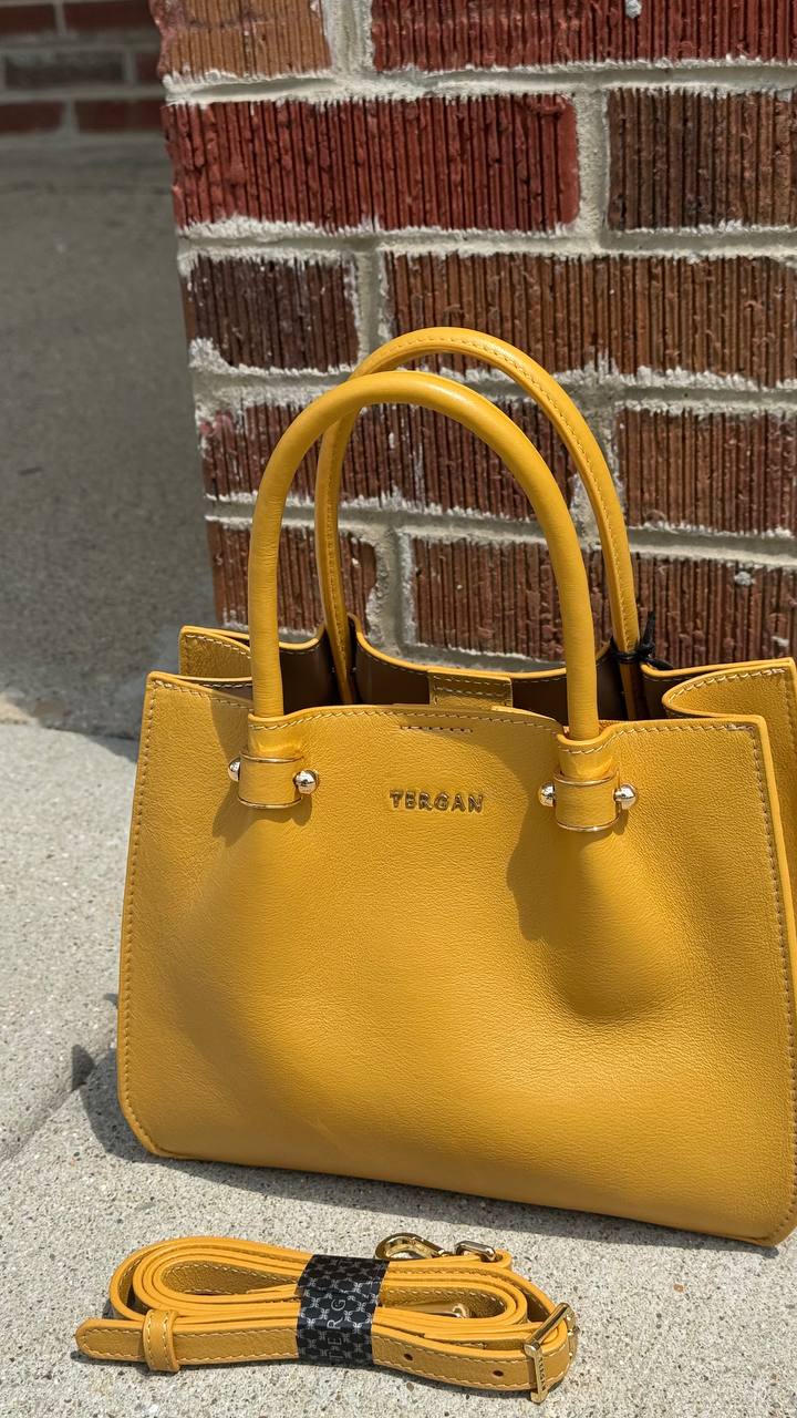 Classic Edge – Genuine Leather Shoulder Bag