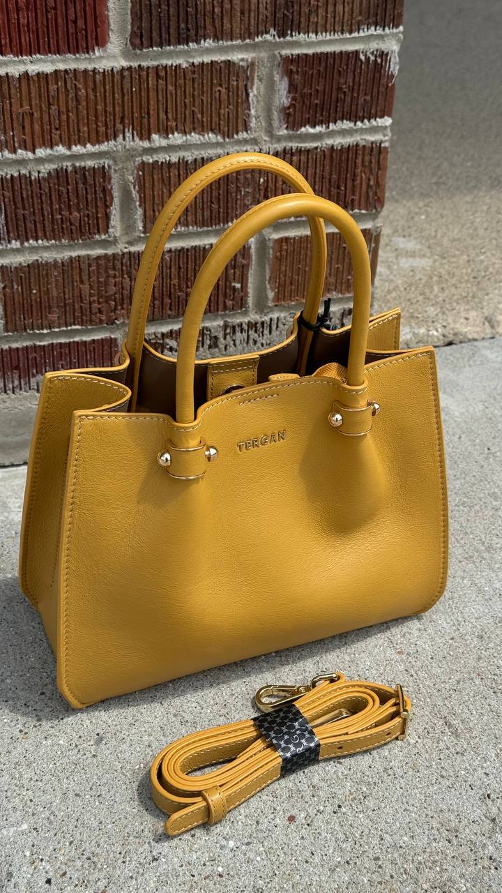 Classic Edge – Genuine Leather Shoulder Bag