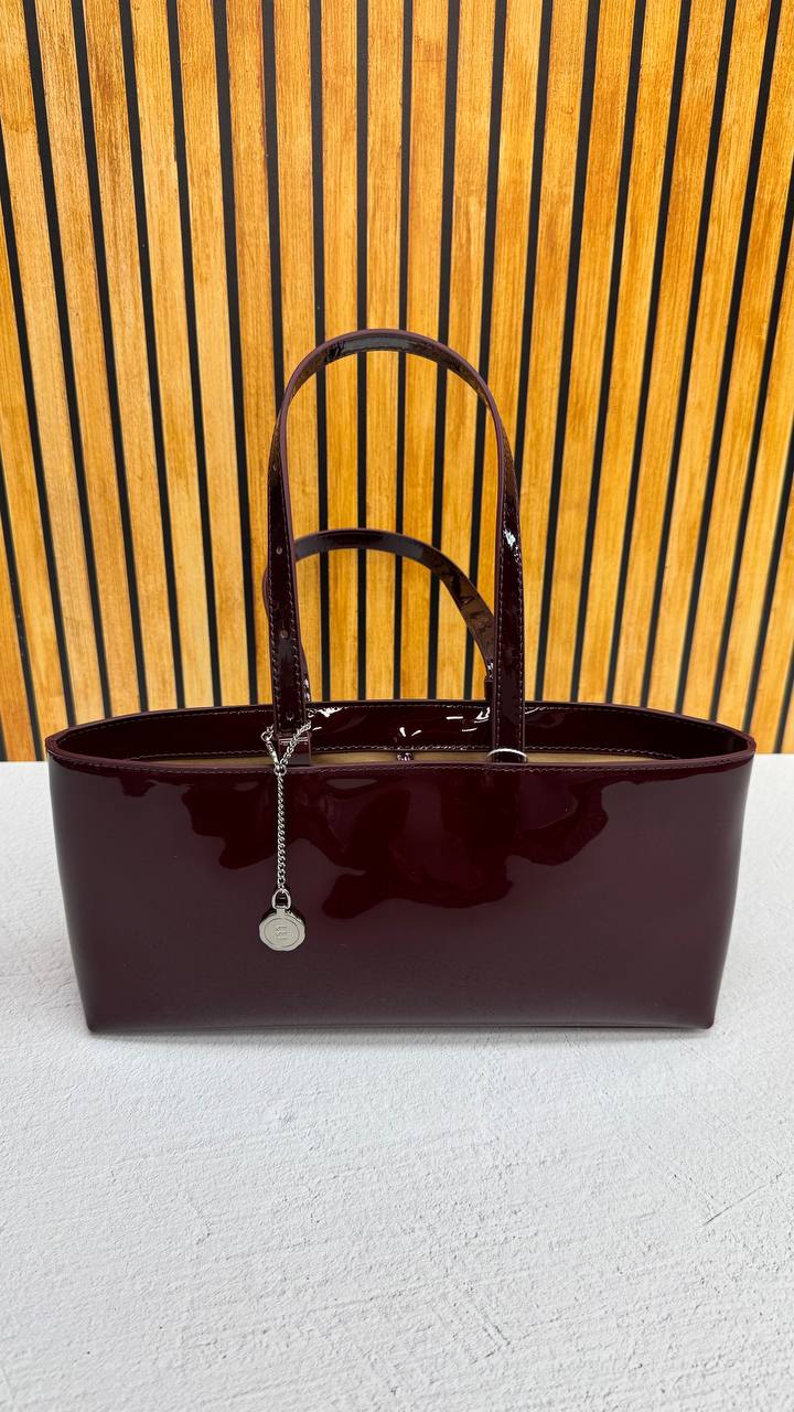 Bag “Luxe Gloss” – Timeless Elegance in Genuine Leather