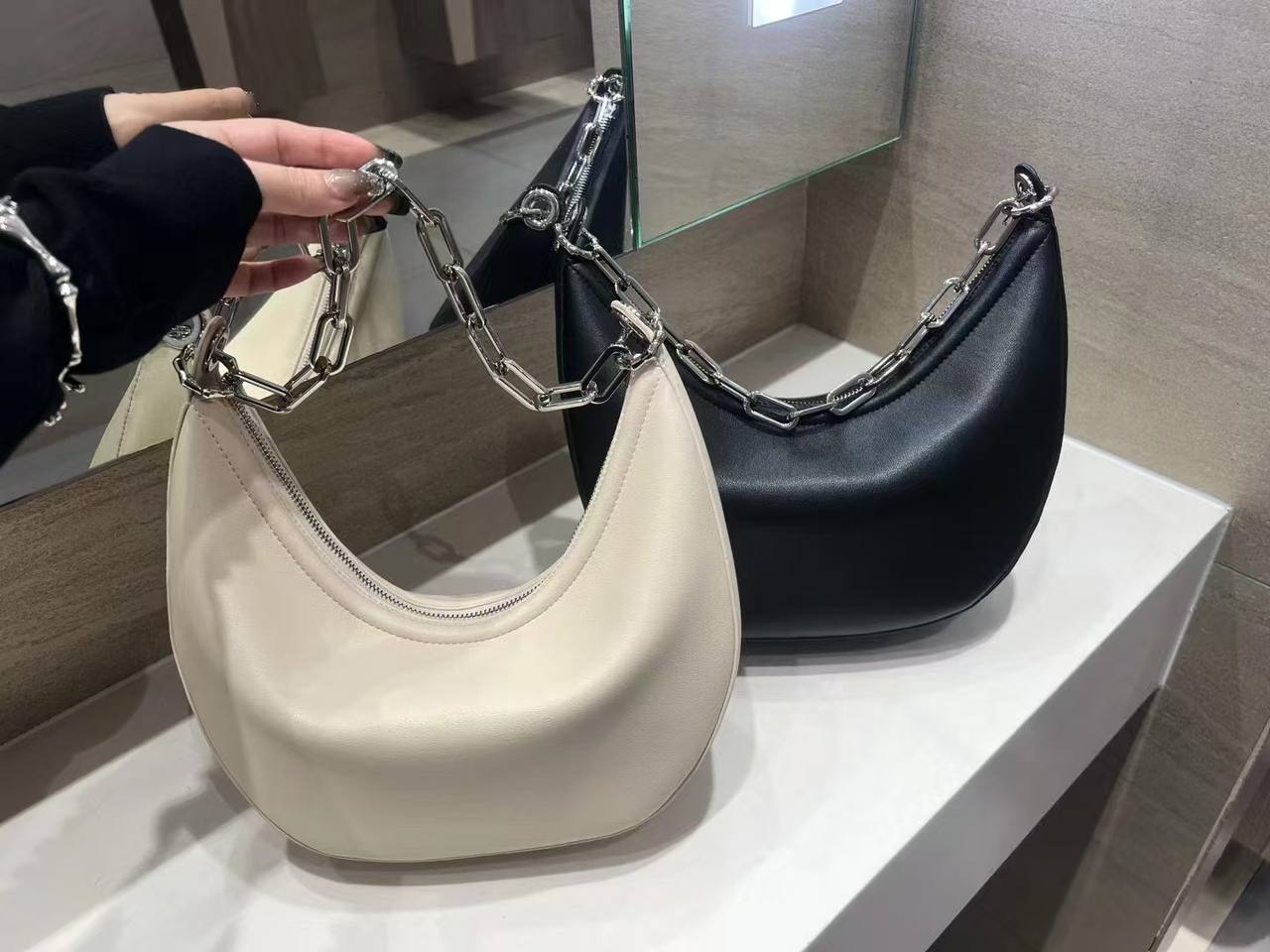 Sculpted Crescent Shoulder Bag – Genuine Leather Chain Hobo Purse for Women