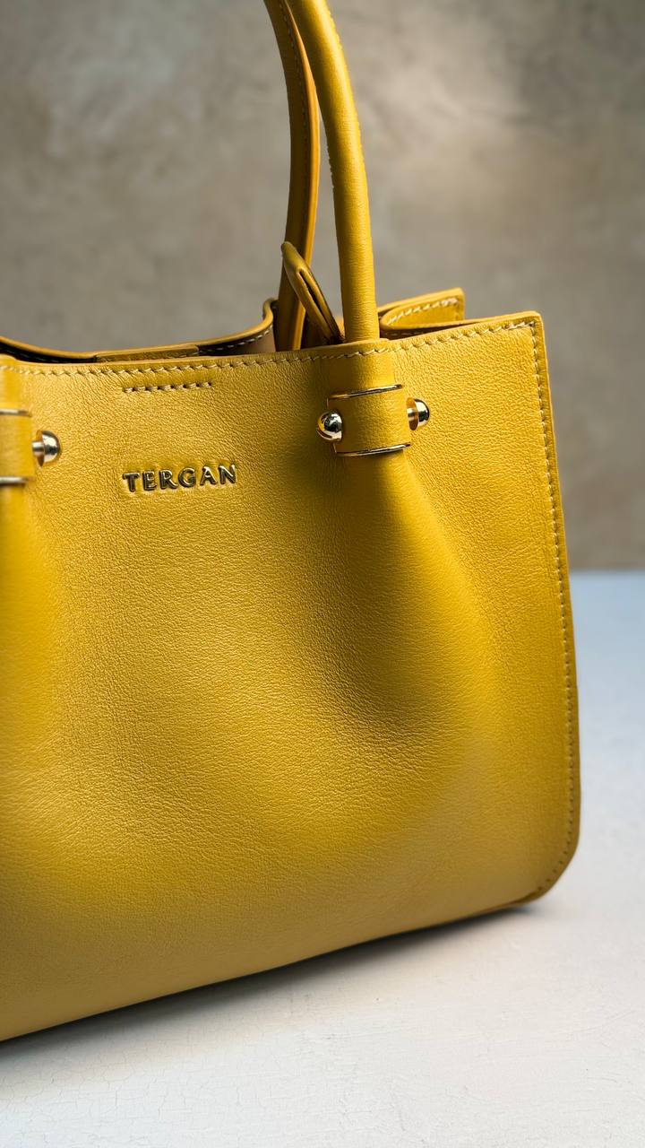 Classic Edge – Genuine Leather Shoulder Bag