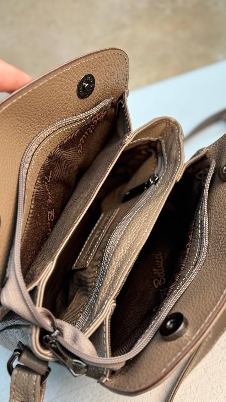 Essence Crossbody Bag – Premium Genuine Leather by Tony Bellucci