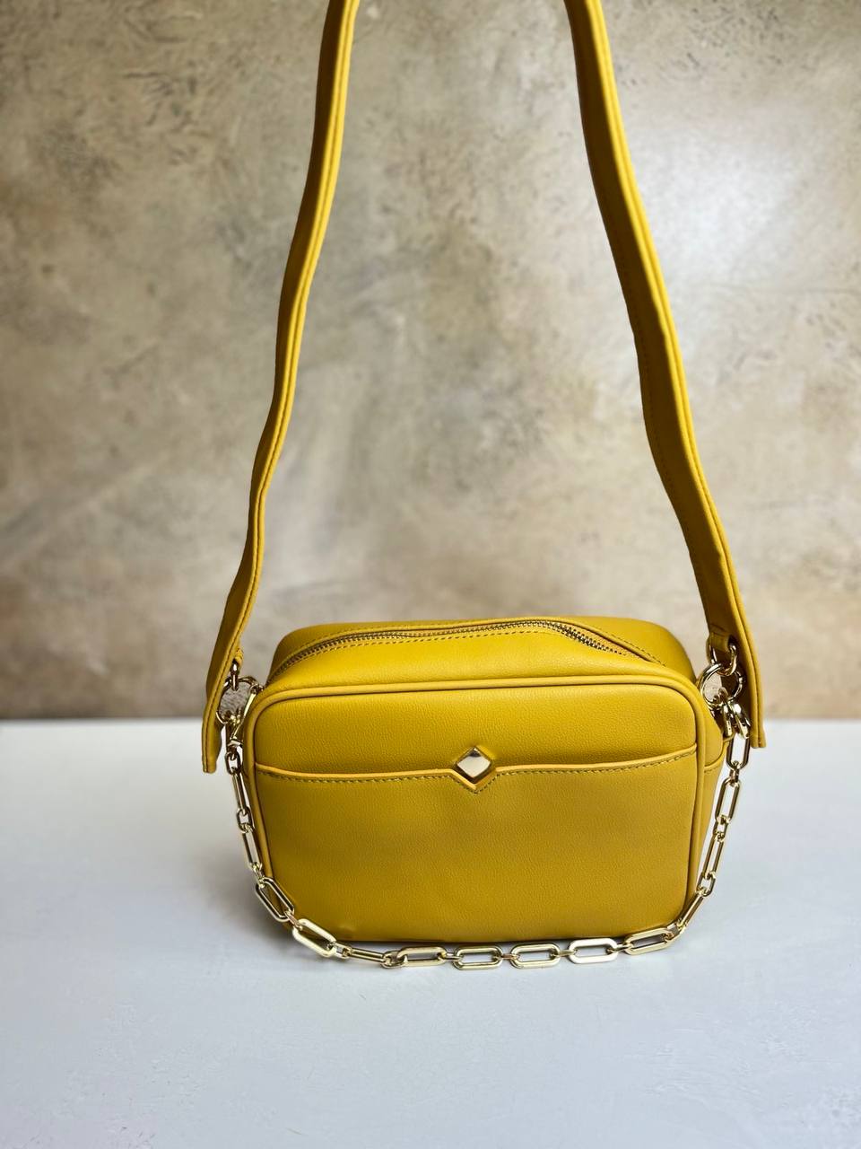 Premium Genuine Leather Shoulder Bag – Classic Everyday Elegance