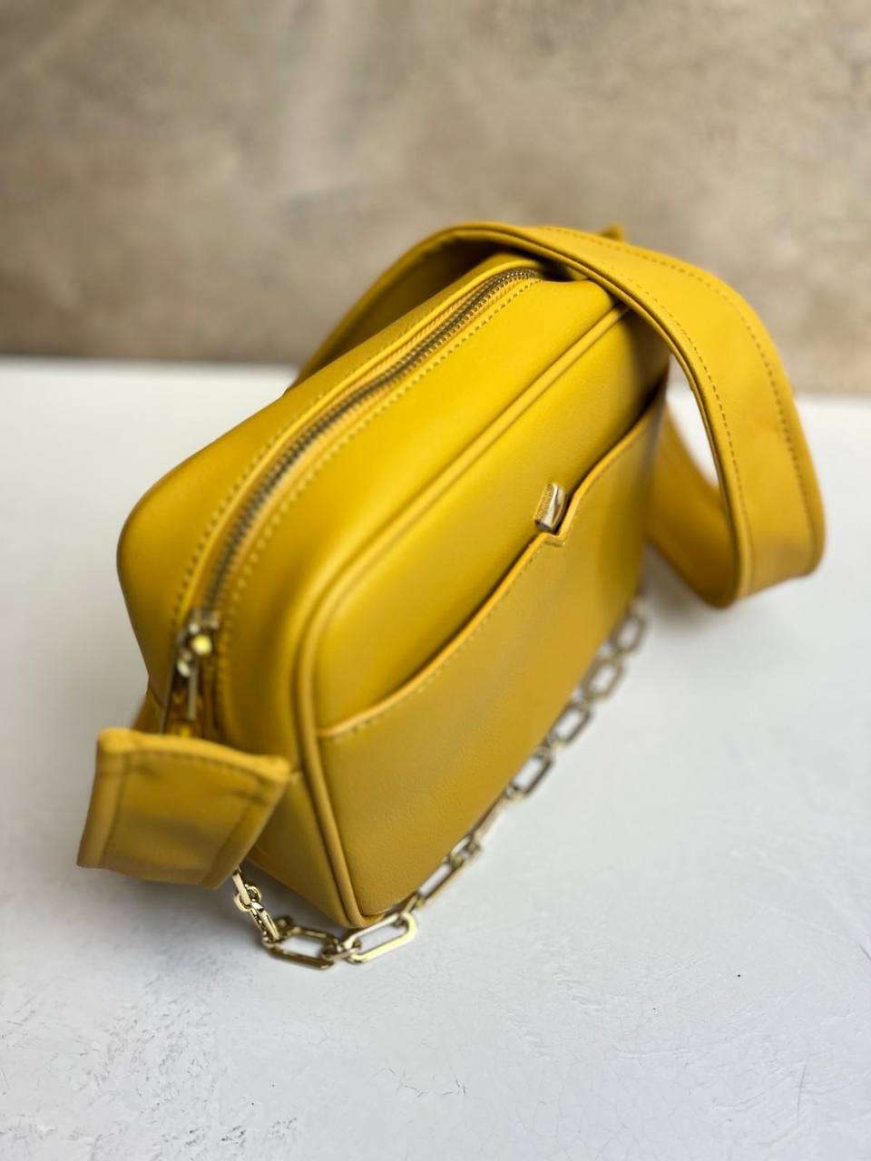 Premium Genuine Leather Shoulder Bag – Classic Everyday Elegance