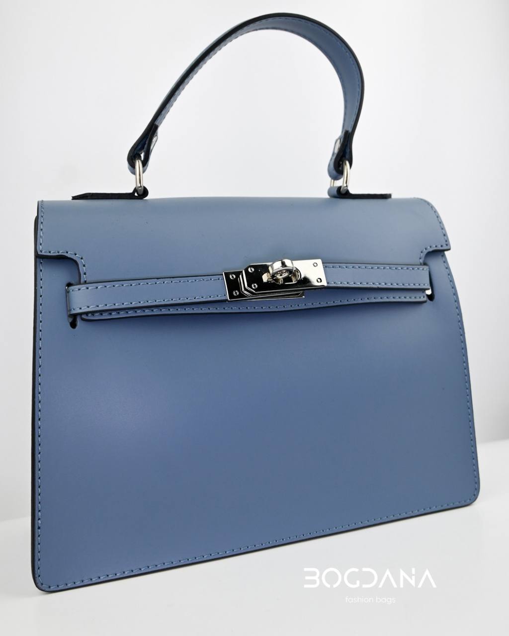 Bella Classica – Italian Leather Bag 🇮🇹✨