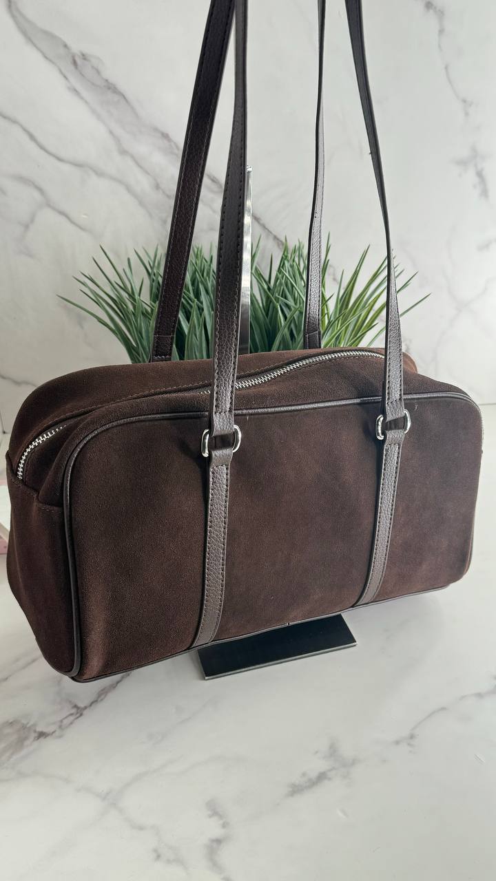 “Velvet Luxe: Elegance Bag”