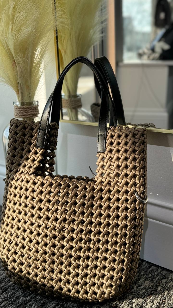 Braided Elegance Mini-Shopper