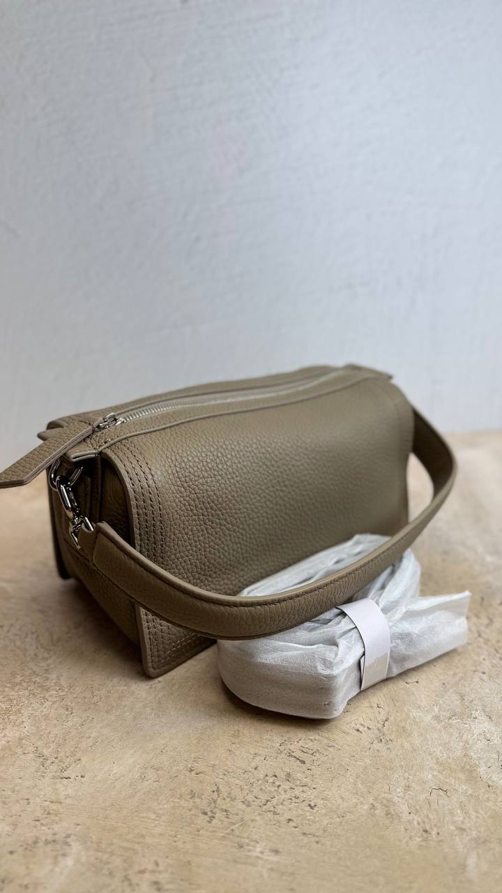 Sofia Curve – Soft Leather Shoulder Bag