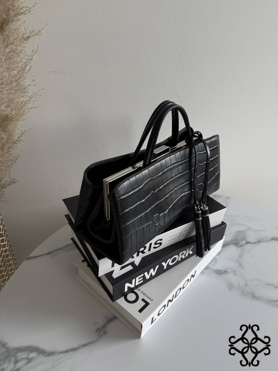 Milano Frame — Genuine Leather Structured Handbag