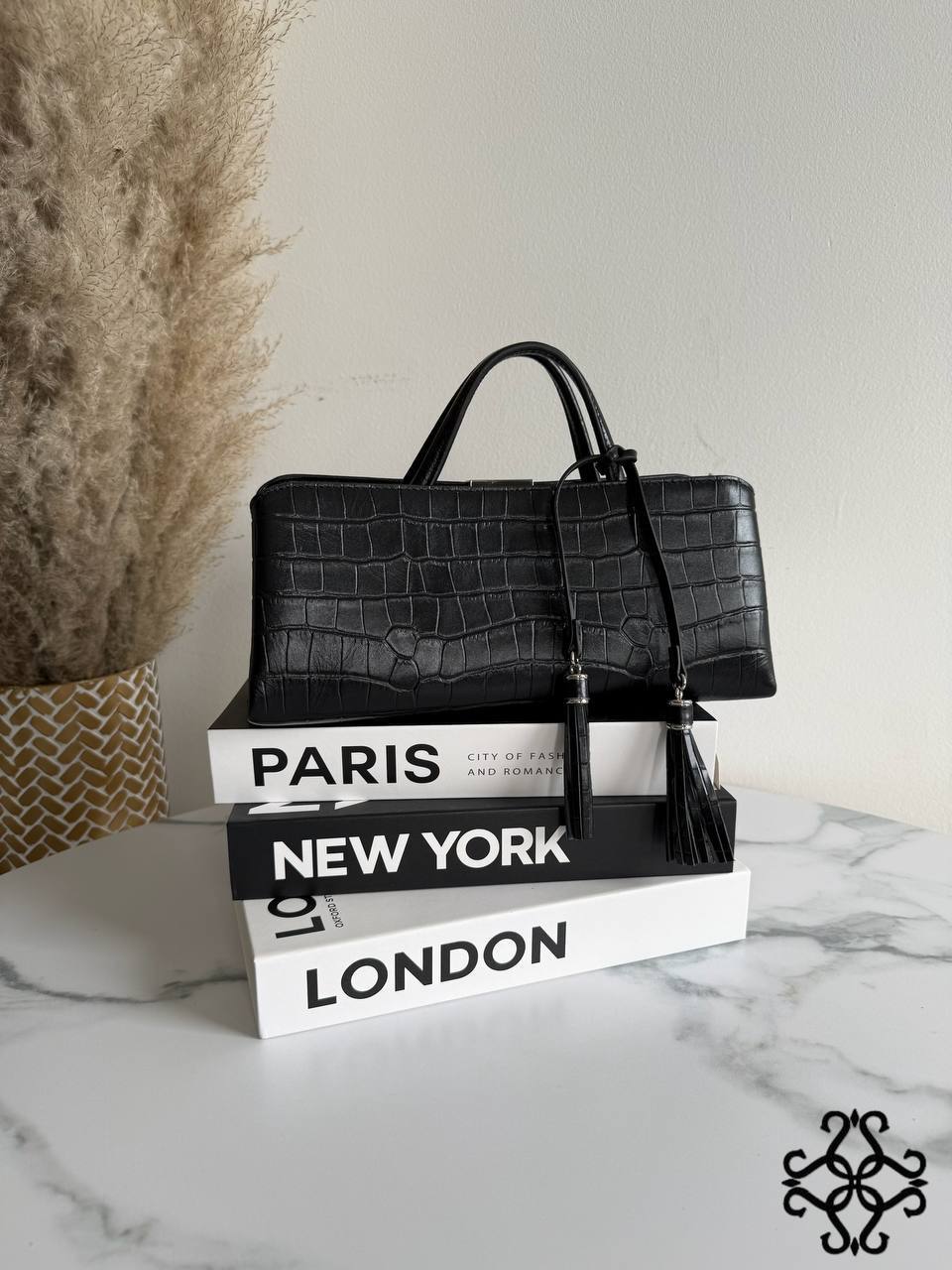Milano Frame — Genuine Leather Structured Handbag