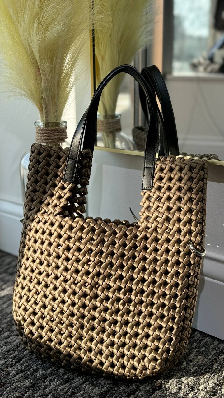Braided Elegance Mini-Shopper