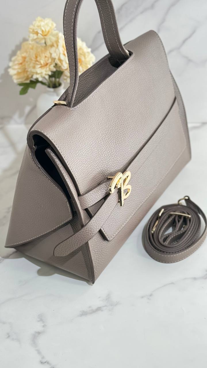Eternal Elegance: The Embodiment of Sophistication