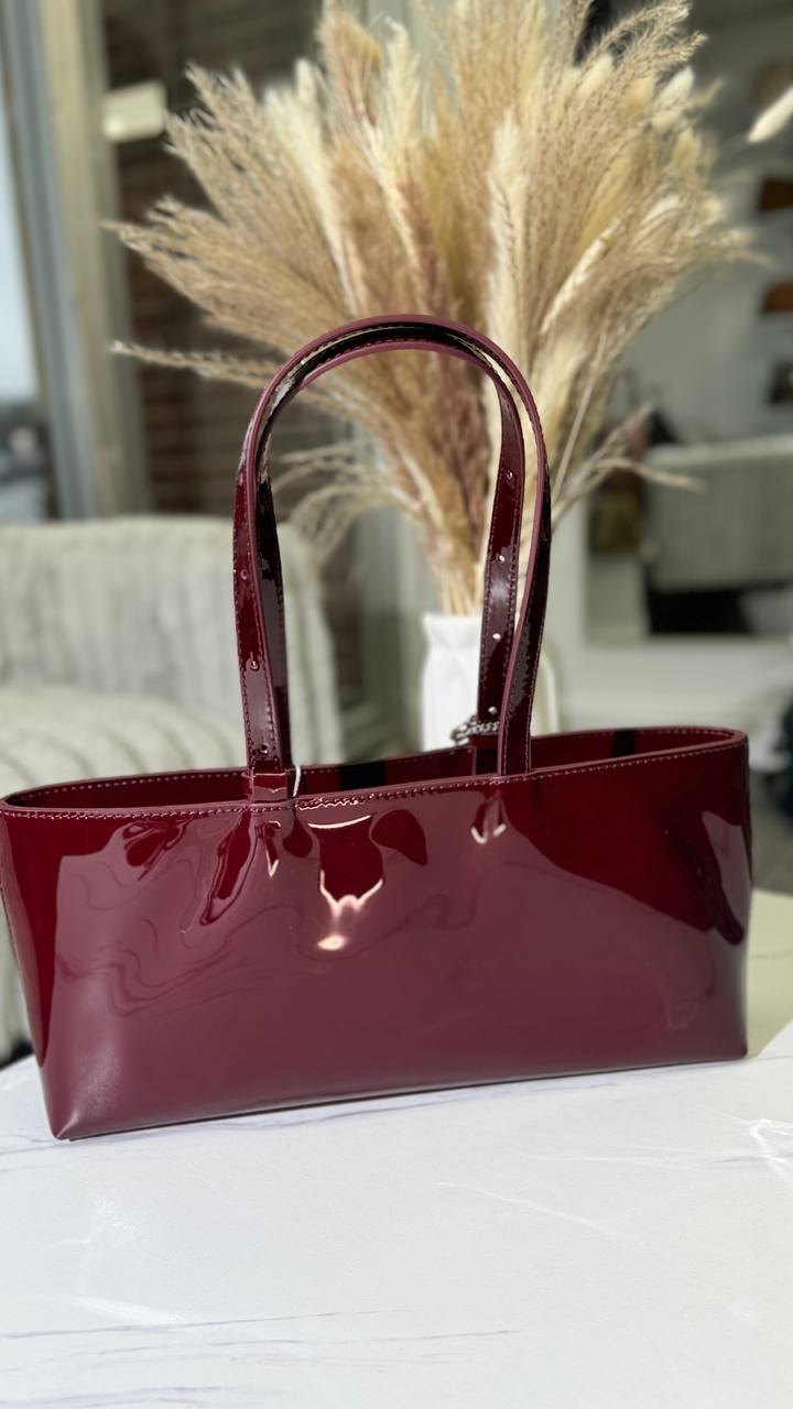 Bag “Luxe Gloss” – Timeless Elegance in Genuine Leather