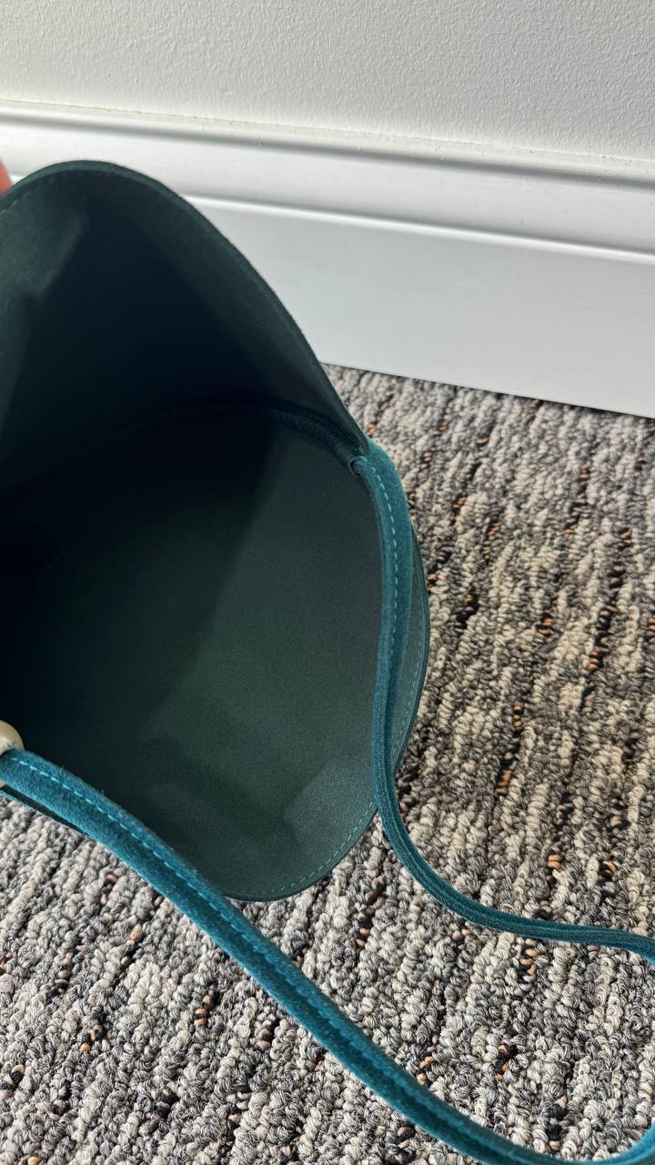 “Suede Chic” – Compact Natural Suede Shopper