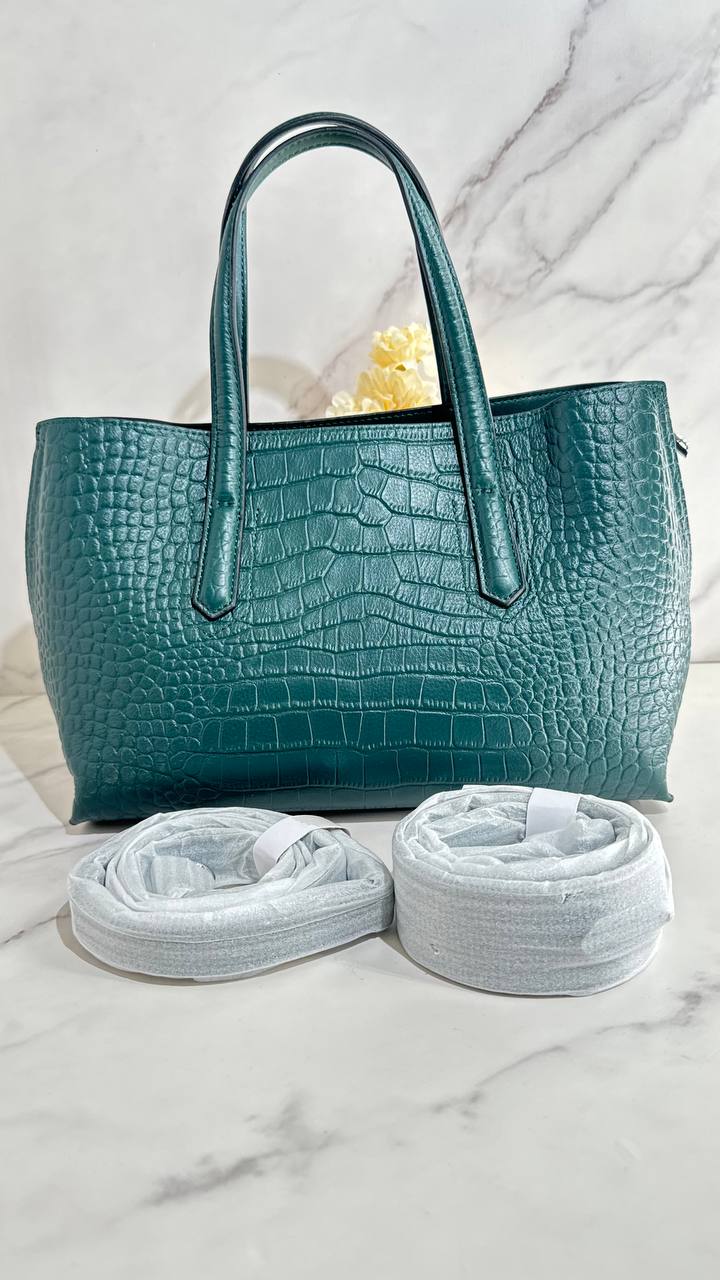 Croc Elegance