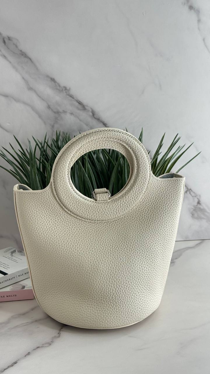 Elegant Duo – Genuine Grained Leather Bag with Cosmetic Pouch and Long Strap