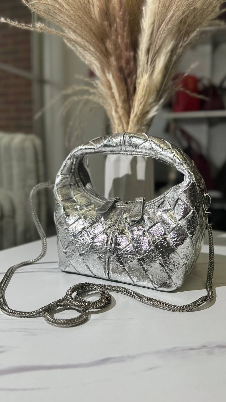 Luna Luxe – Genuine Leather Bag for a Flawless Look