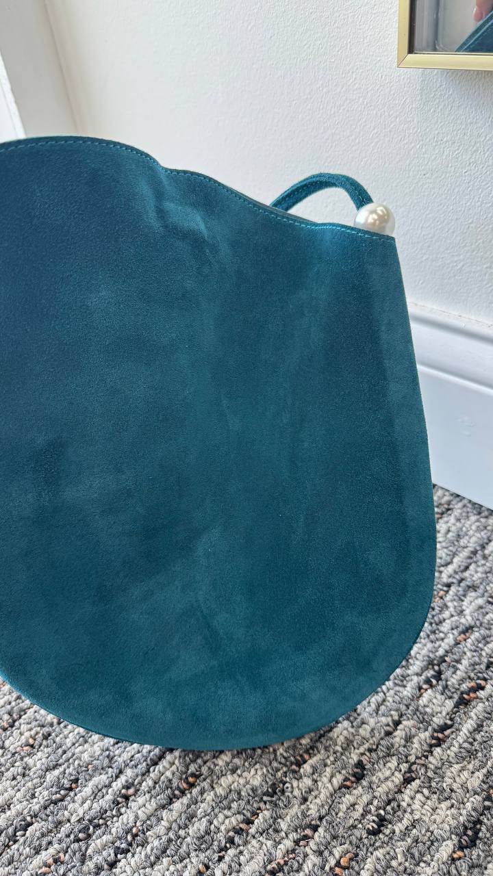 “Suede Chic” – Compact Natural Suede Shopper
