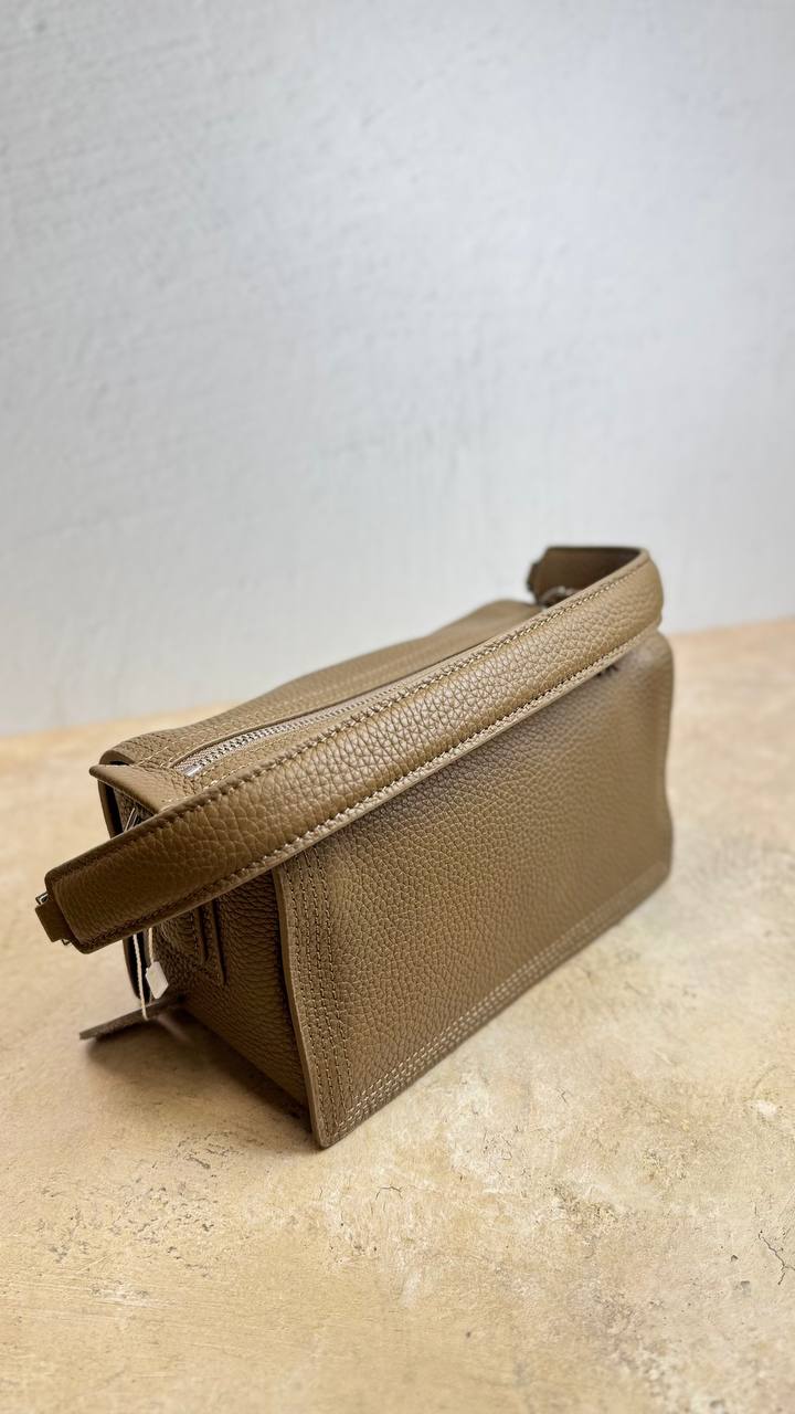 Sofia Curve – Soft Leather Shoulder Bag