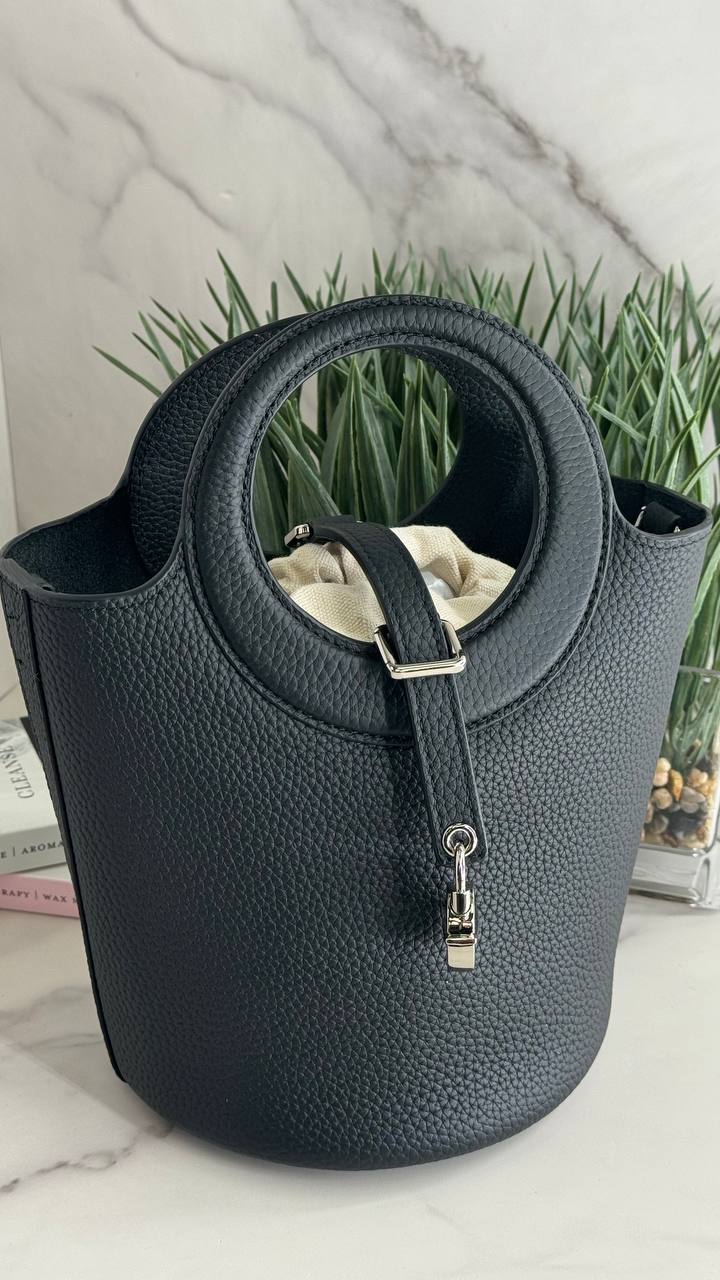 Elegant Duo – Genuine Grained Leather Bag with Cosmetic Pouch and Long Strap