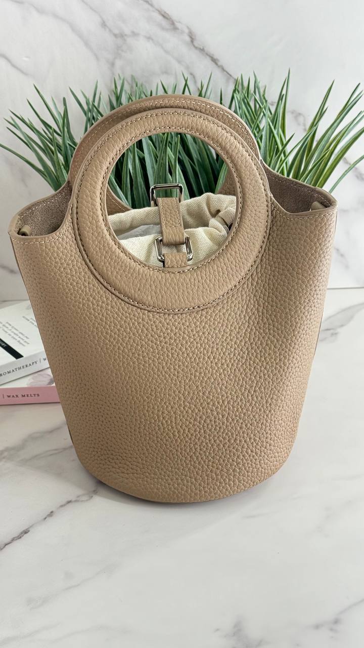 Elegant Duo – Genuine Grained Leather Bag with Cosmetic Pouch and Long Strap