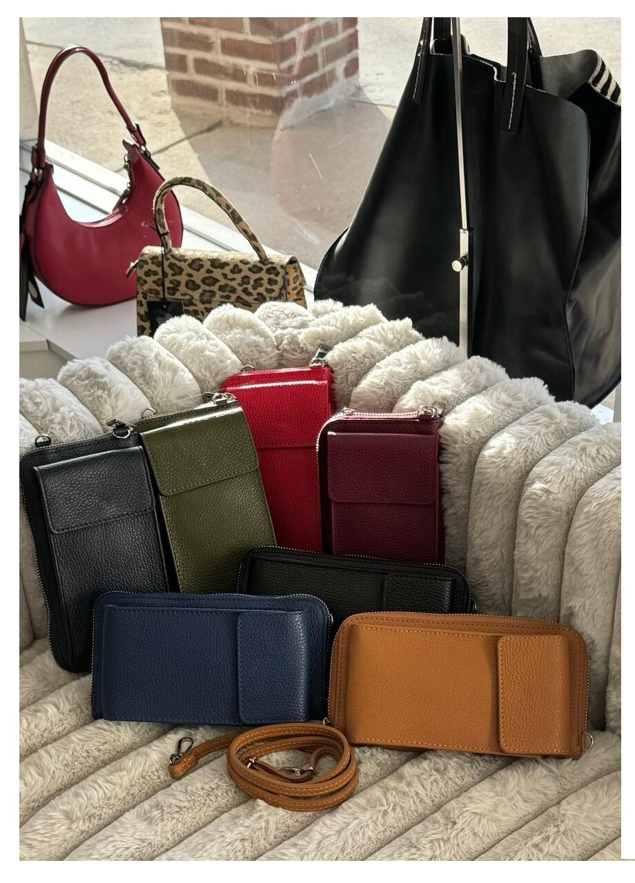 Urban Elegance – Genuine Leather Crossbody Bags