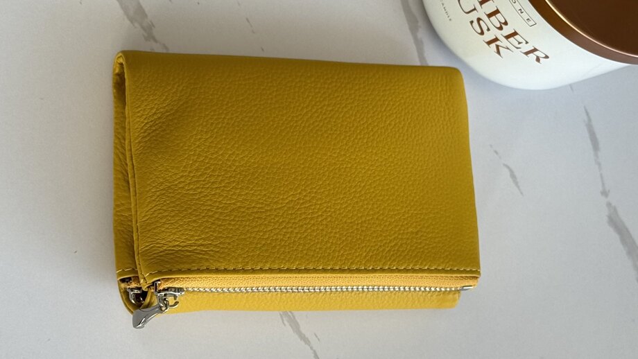 “Color Luxe” – Genuine Leather Wallets