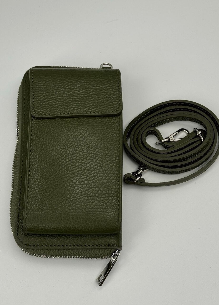 Urban Elegance – Genuine Leather Crossbody Bags