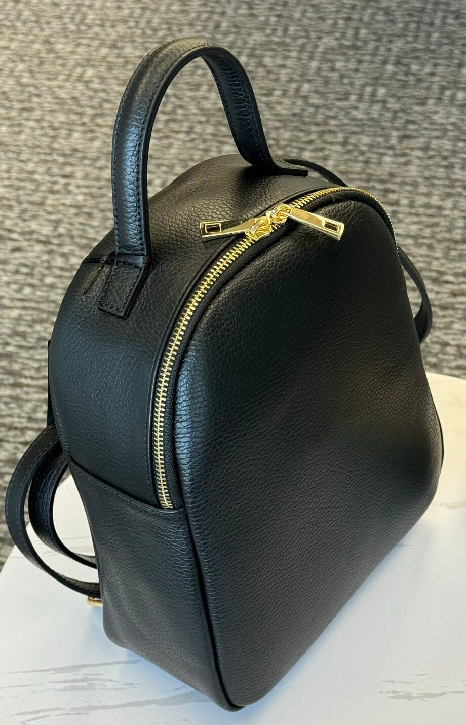 Italian Leather Mini Backpack 🇮🇹