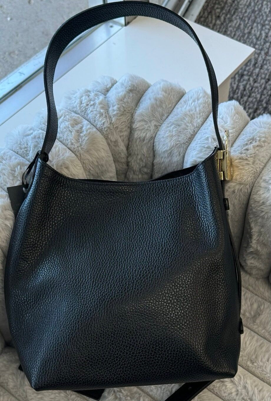 Stylish Leather Bag with Cosmetic Pouch