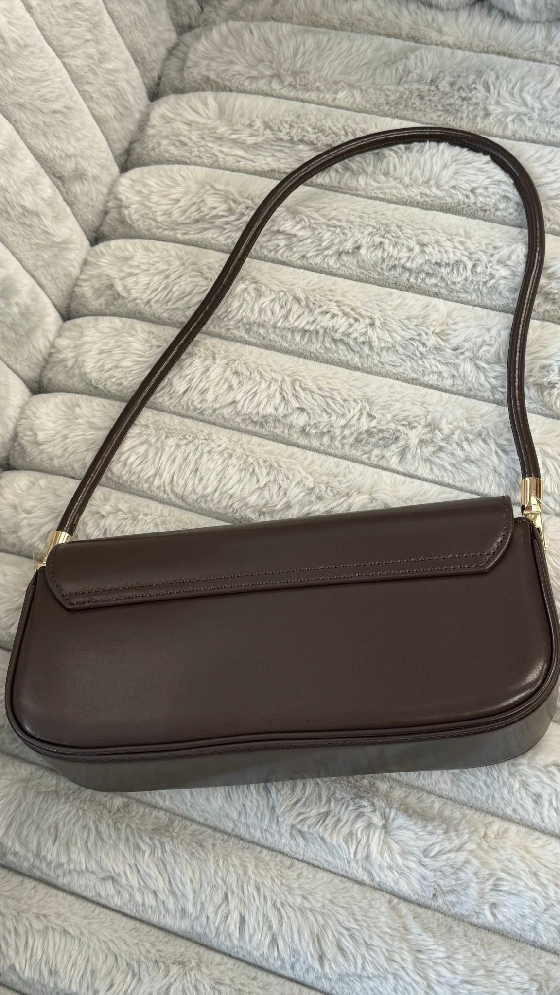 “Dual Charm” – Genuine Leather Bag with Two Straps