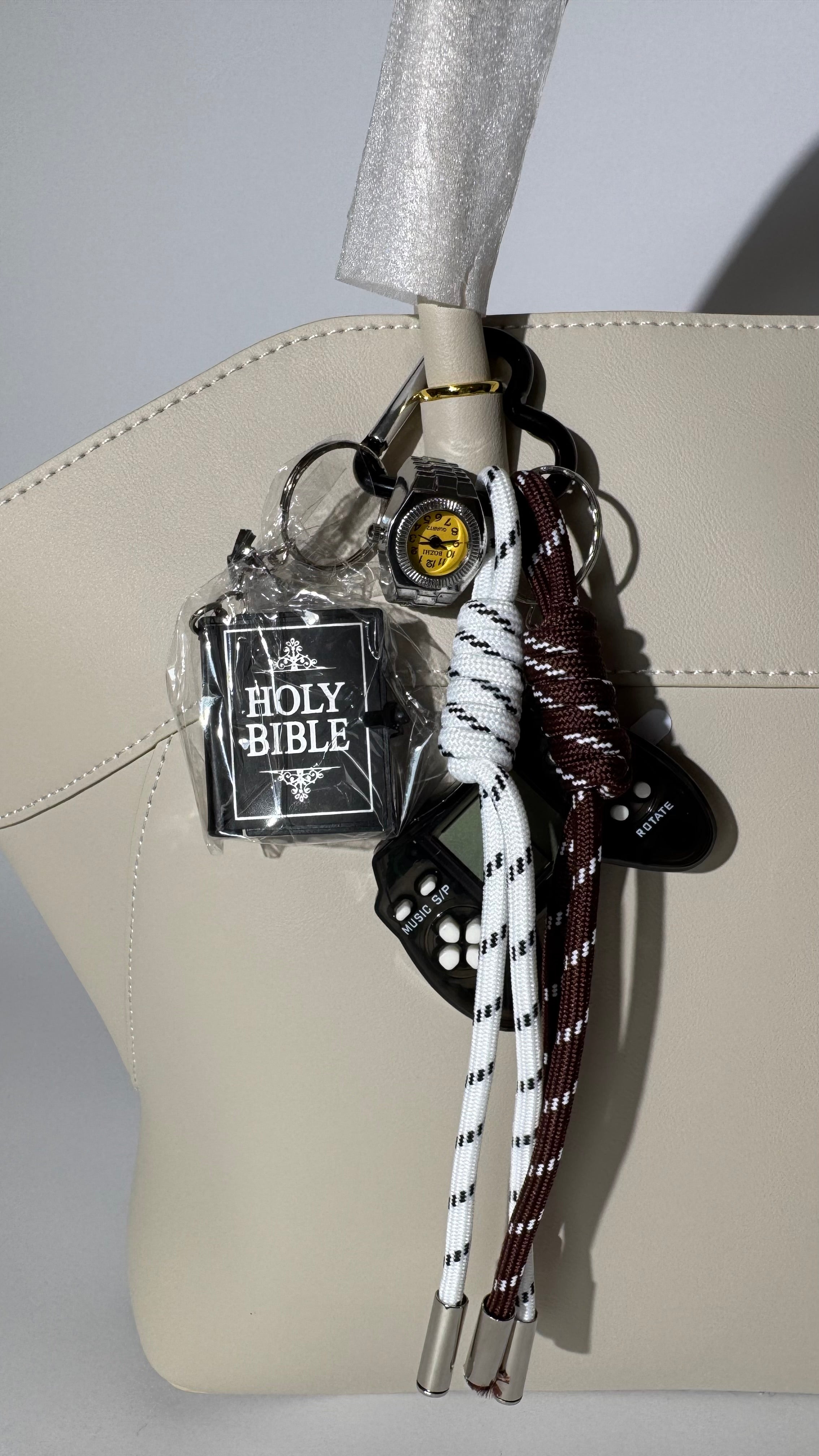 “Furry Friend” is an adorable keychain for your keys