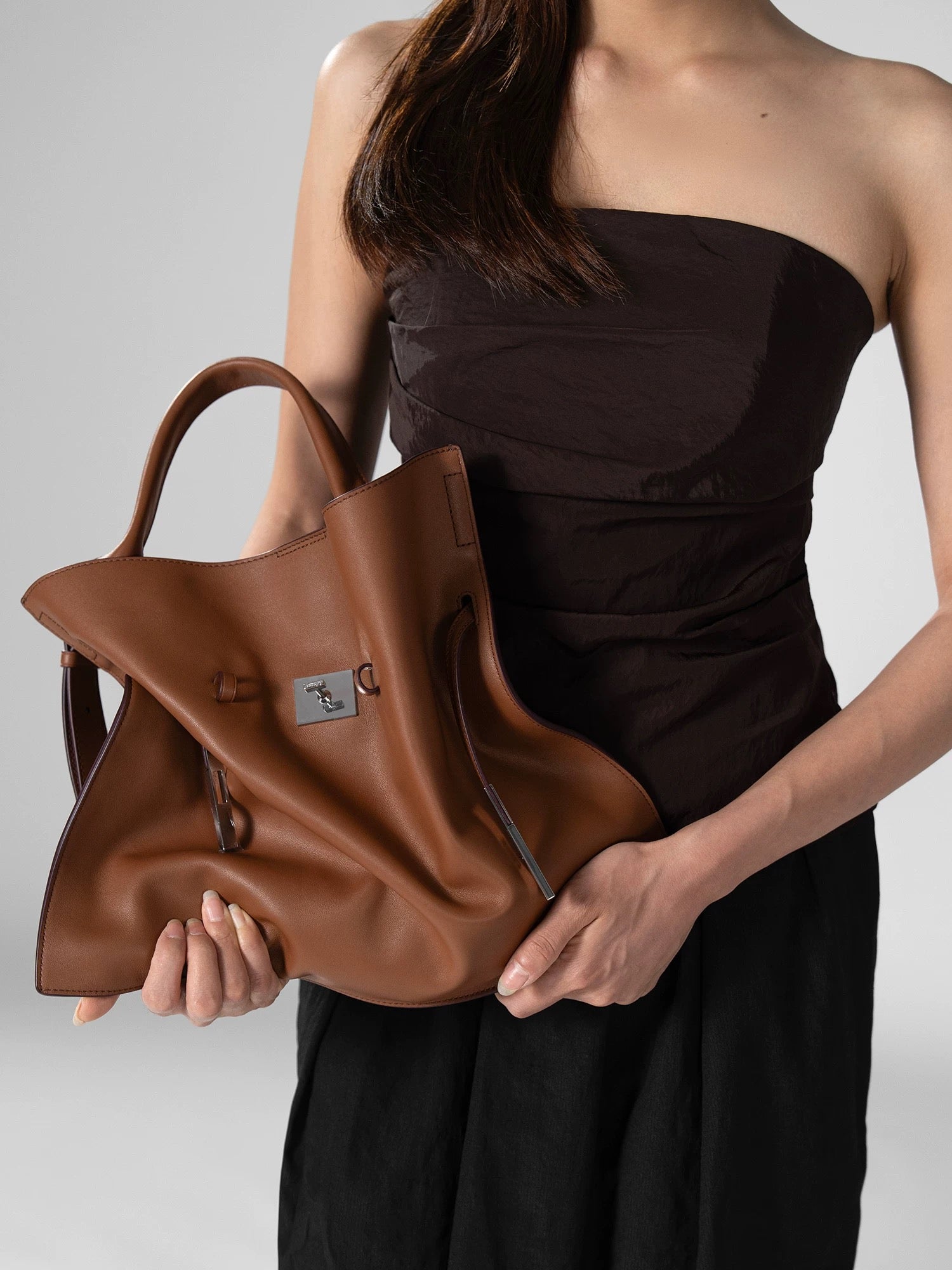 LuxeCity Leather Tote – genuine leather bag with top handle & adjustable strap, fits 14” laptop