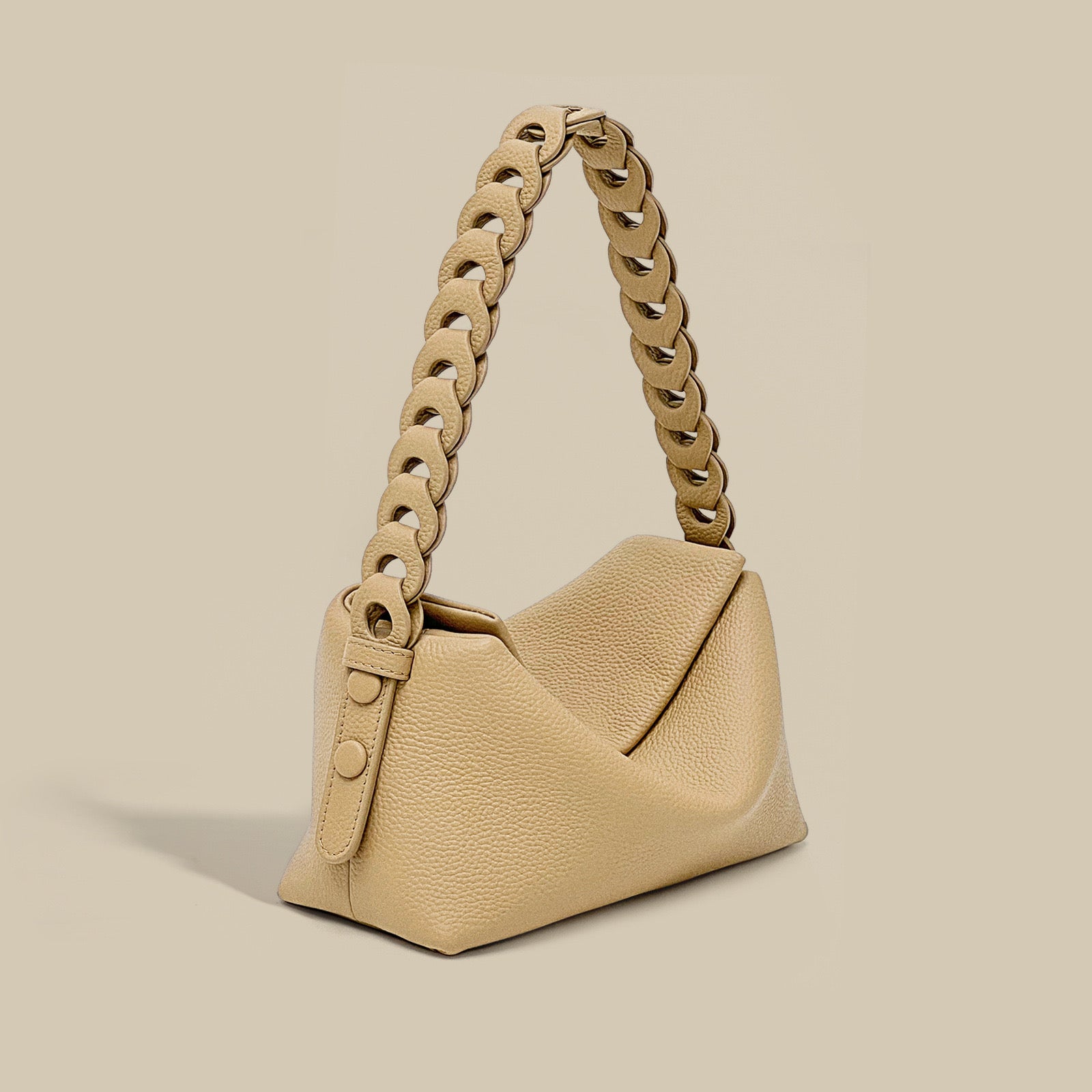 Modern Classic: Genuine Leather Handbag Elegance
