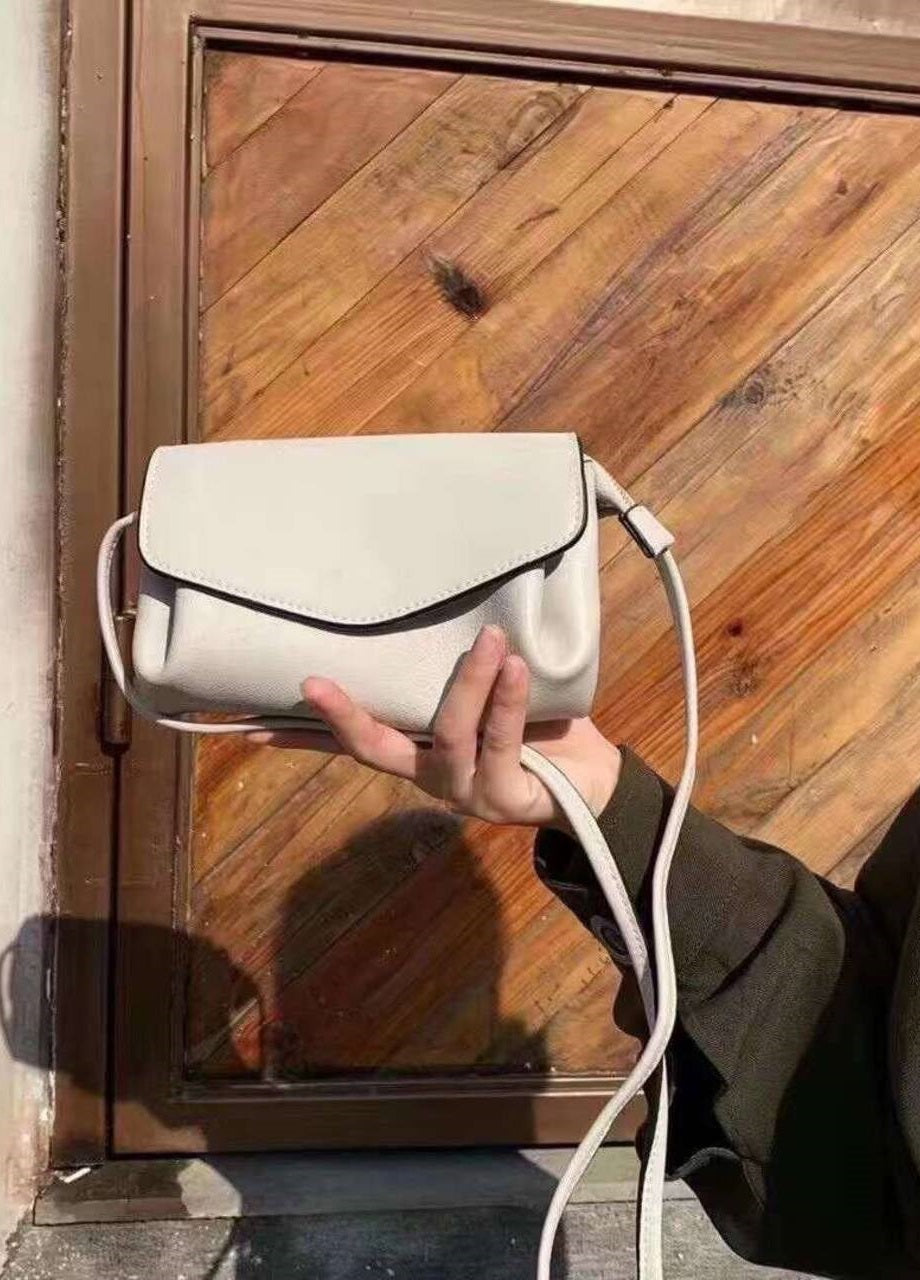 Elegance Clutch