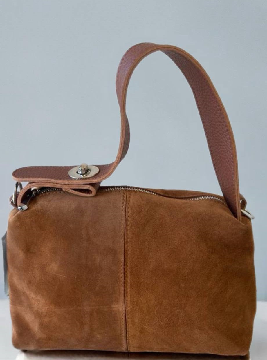 Stylish Suede Handbags for Everyday Use