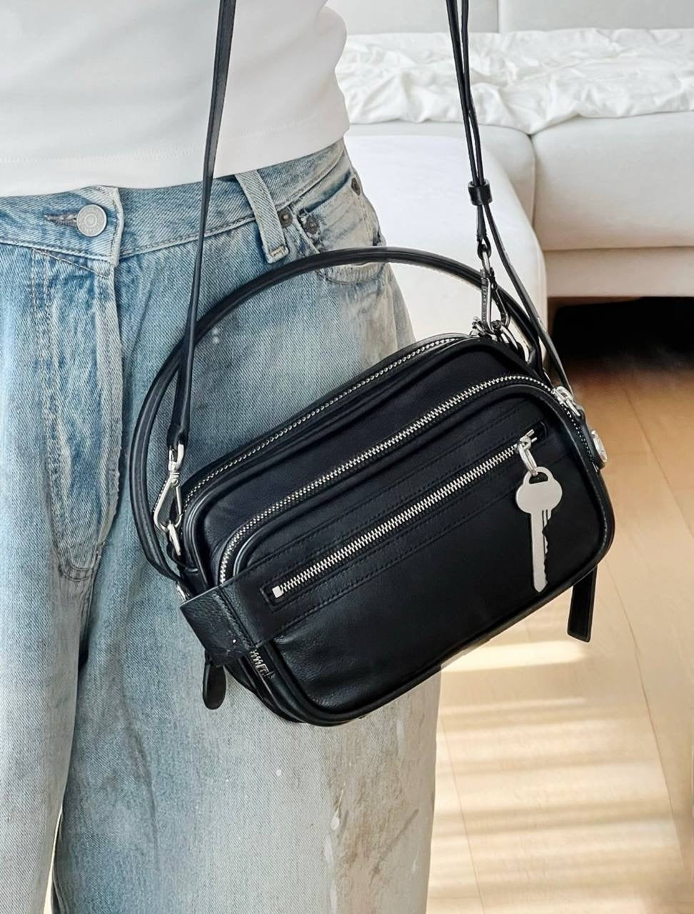 Siena Classic Small — leather crossbody bag 👜